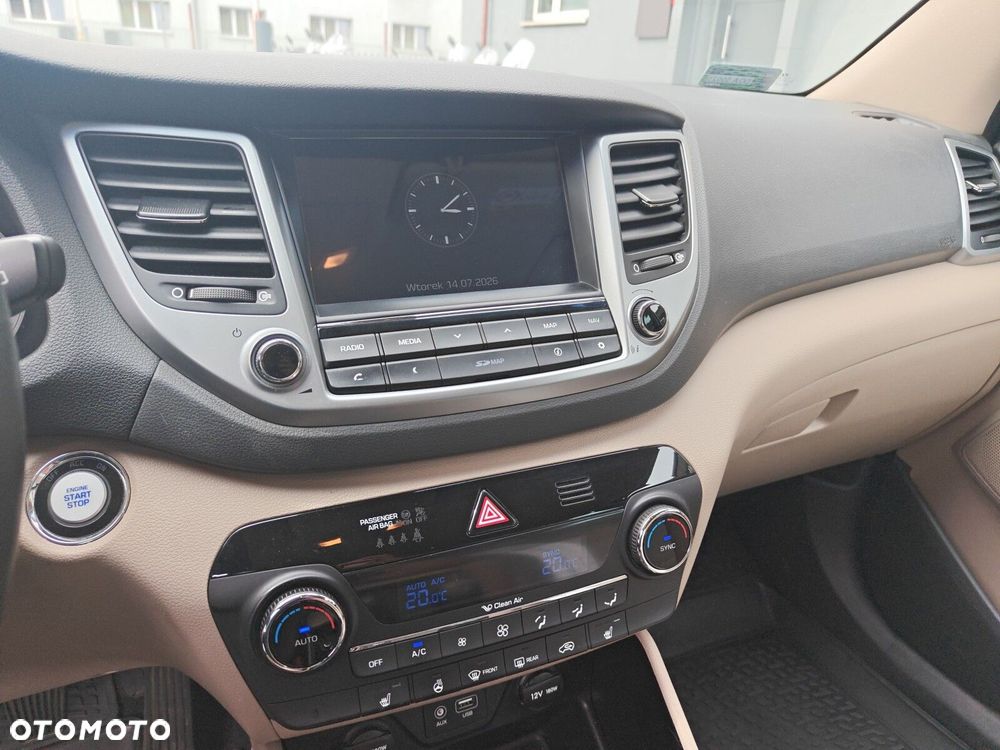 Hyundai Tucson 2.0 CRDI Style 4WD - 16