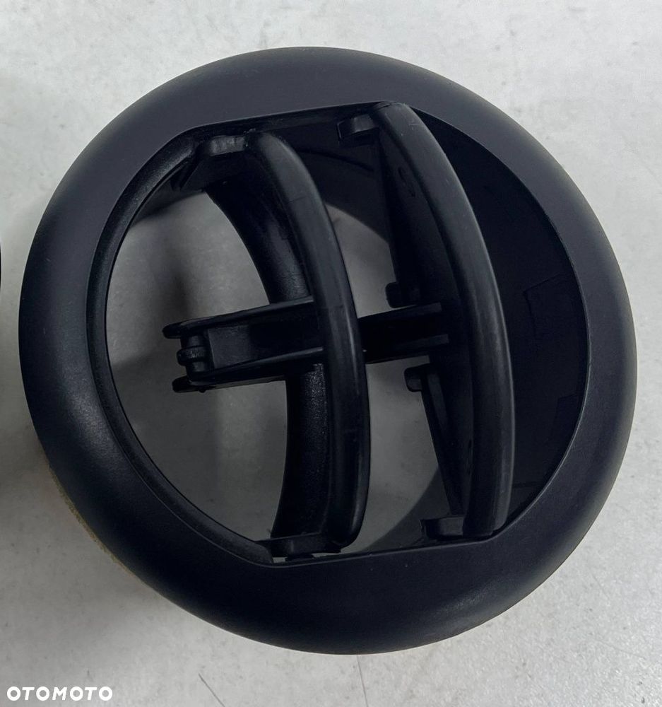 Kratka nawiewu Citroen Nemo Bipper Fiorino Qubo 07-17. prawa lewa nadmuchu deski wnętrza 07354610760 - 4