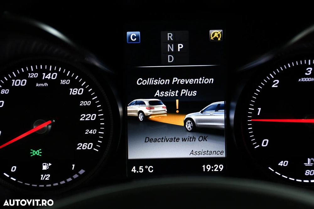 Mercedes-Benz GLC 250 d 4Matic 9G-TRONIC AMG Line - 21