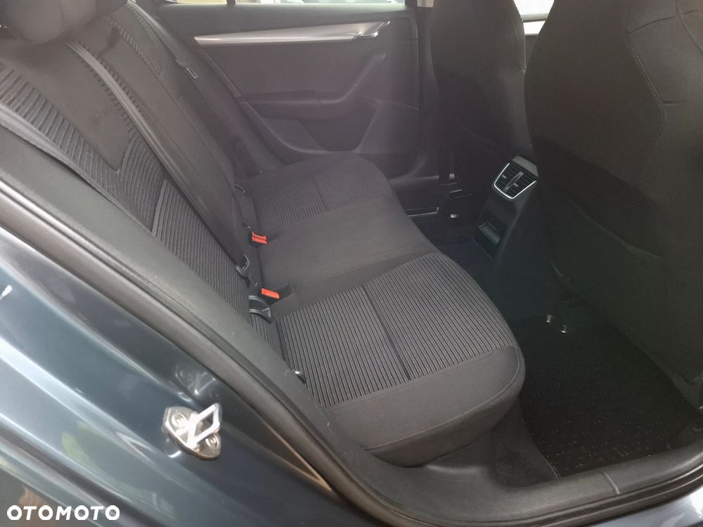 Skoda Octavia 1.8 TSI Edition - 22