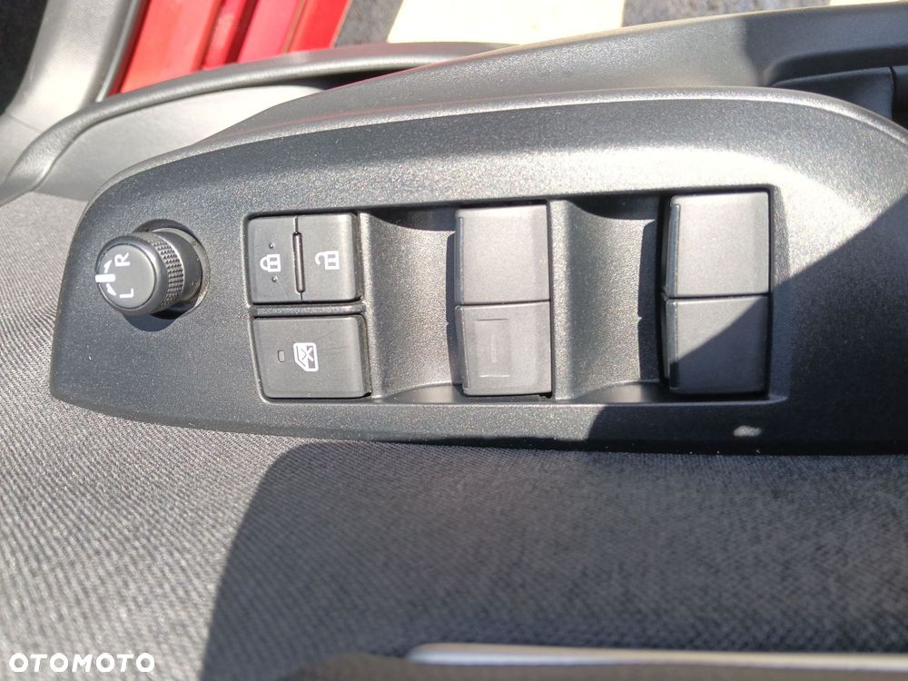 Toyota Yaris Hybrid 1.5 Style - 16