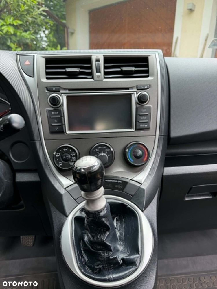 Toyota Verso S - 9