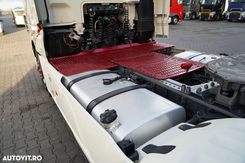 DAF XF 530 / RETARDER / I-PARK COOL / CABINĂ SUPER SPACE / COMPLET AIRMATIC / 100% ANVELOPE / JANTE DIN ALIAJ - 13