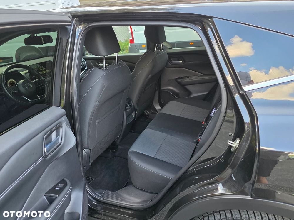 Nissan Qashqai 1.3 DIG-T N-Connecta DCT - 18