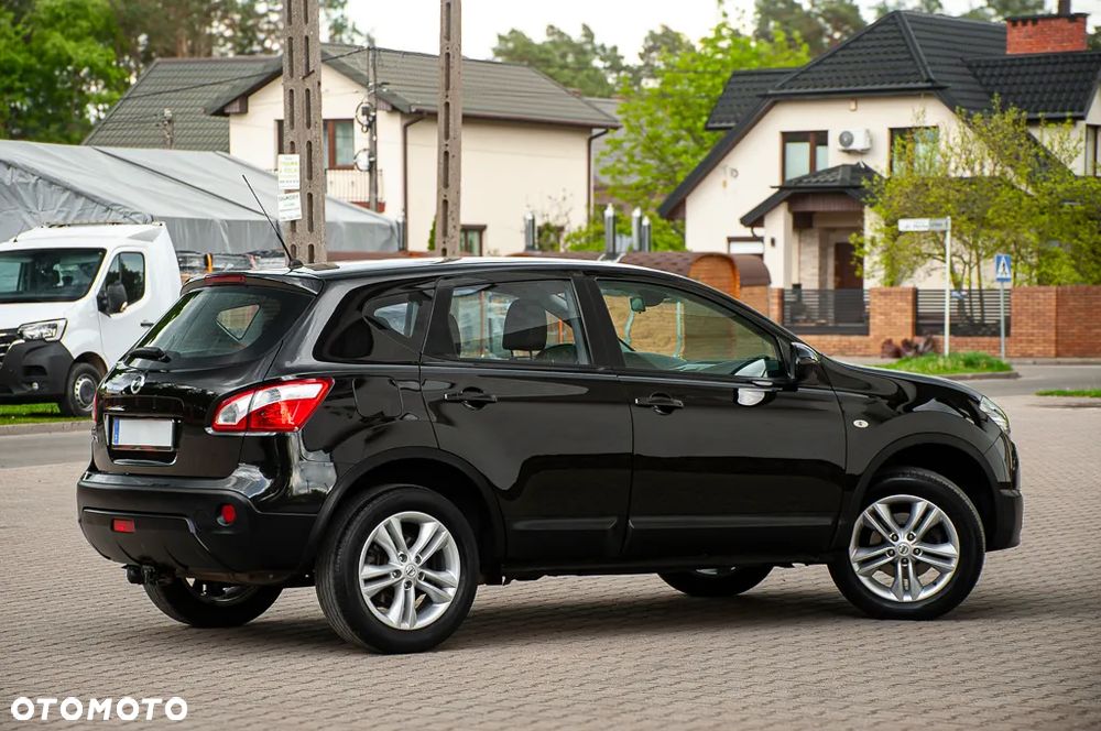 Nissan Qashqai - 10