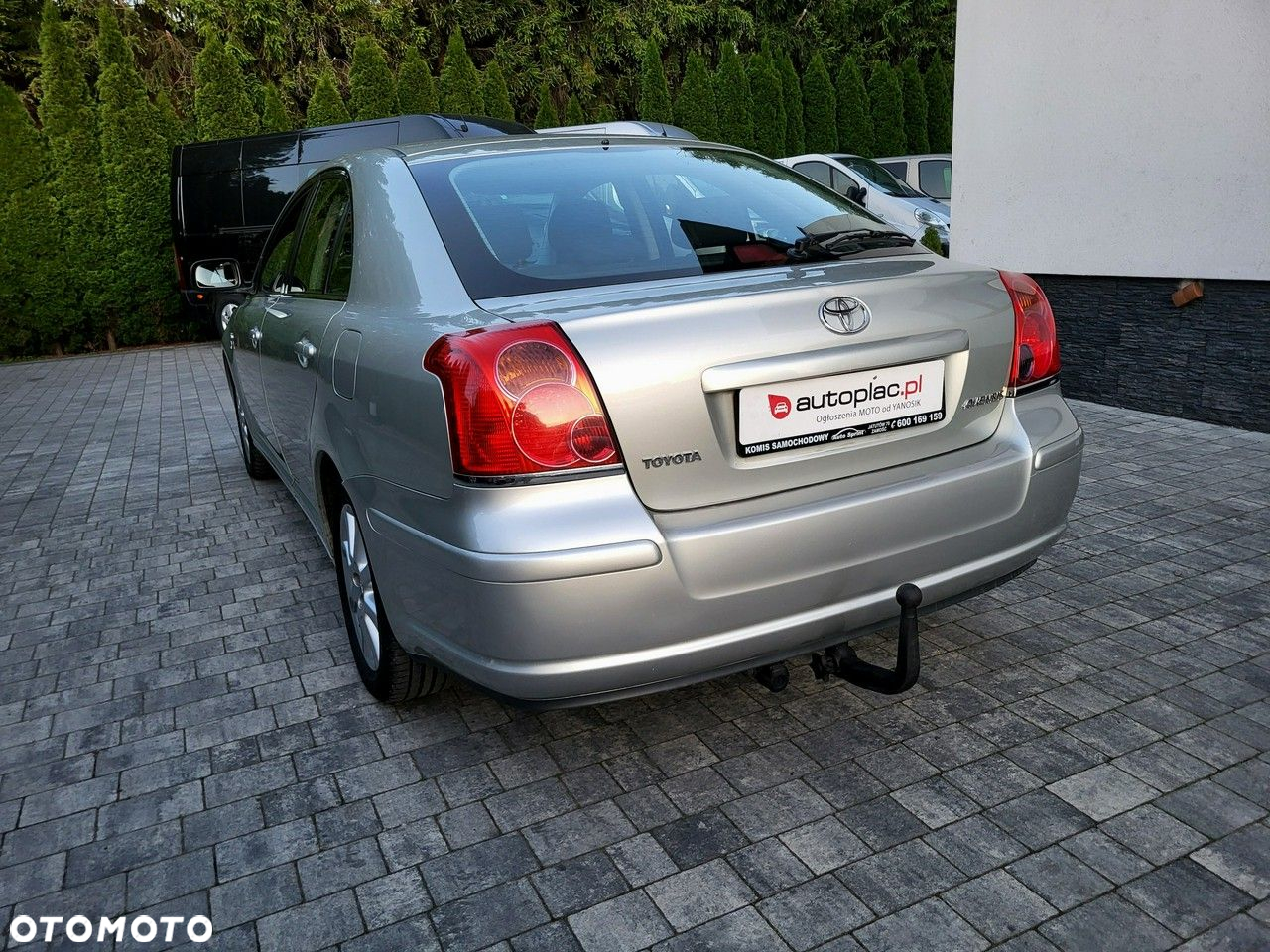 Toyota Avensis - 7