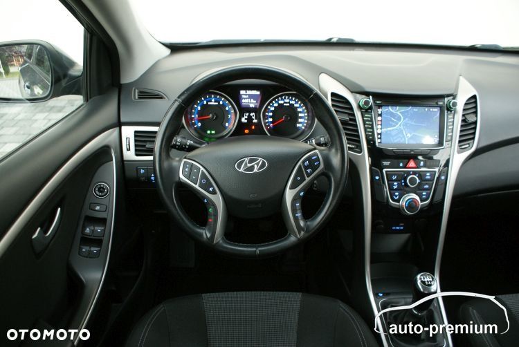 Hyundai i30 1.6 Premium - 7