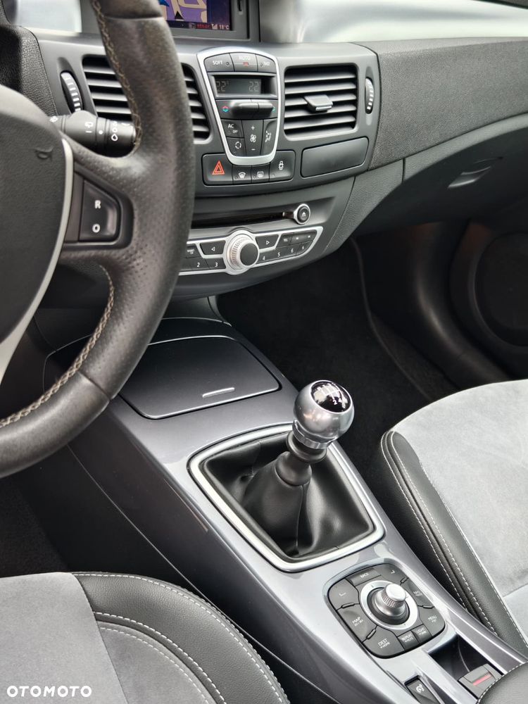 Renault Laguna - 12
