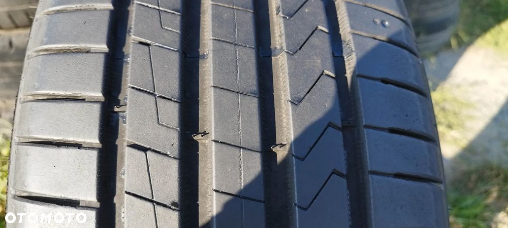 225/40/18 hankook ventus prime 4 - 1