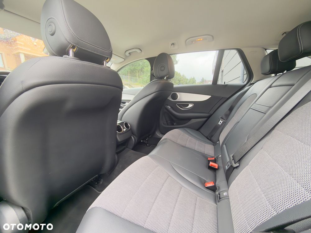 Mercedes-Benz Klasa C 180 (BlueTEC) d 7G-TRONIC Avantgarde - 9