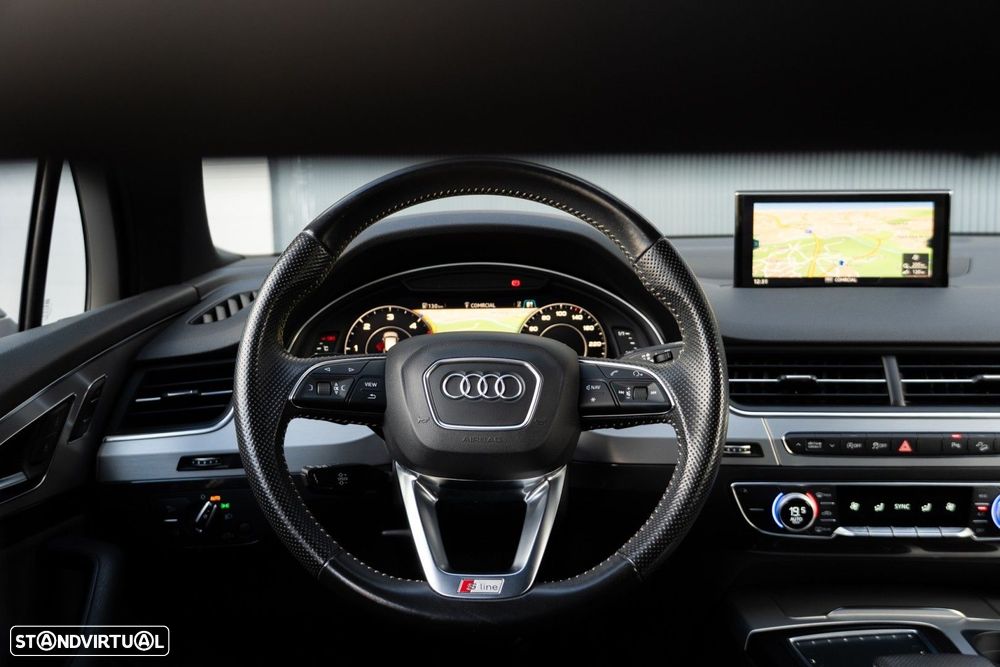 Audi Q7 3.0 V6 TDi quattro S-line Tiptronic - 12