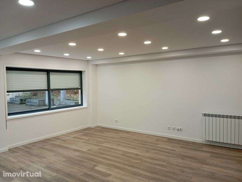 T1+2 Renovado no Centro  da Cidade- Chaves – Edifício Muralha - Grande imagem: 2/10