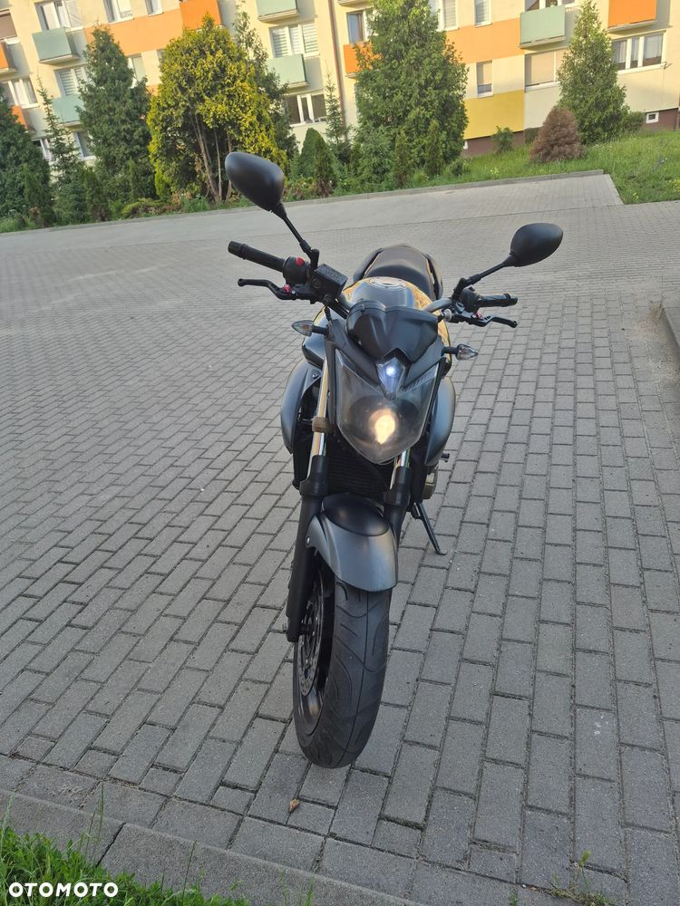 Yamaha XJ - 4