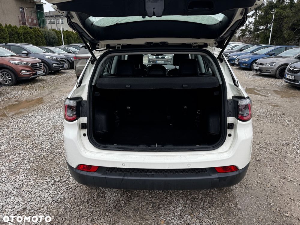 Jeep Compass 1.4 MultiAir Longitude - 35