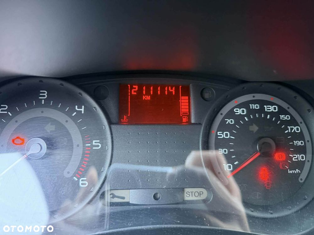 Renault Clio 1.5 dCi 70 Expression - 6