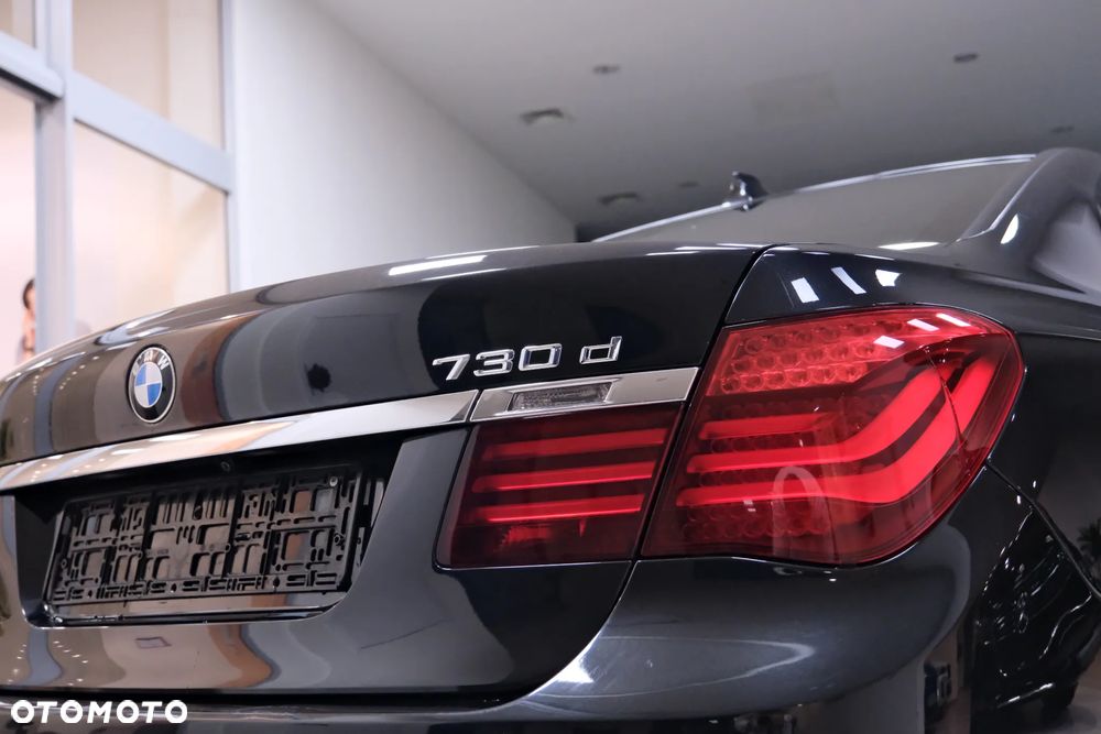 BMW Seria 7 730d Edition Exclusive - 10