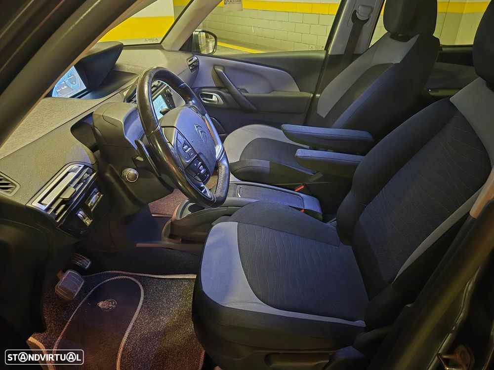 Citroën C4 Picasso 1.6 e-HDi Intensive ETG6 - 22