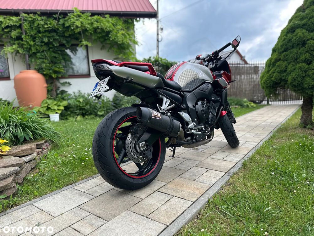 Yamaha FZ - 4
