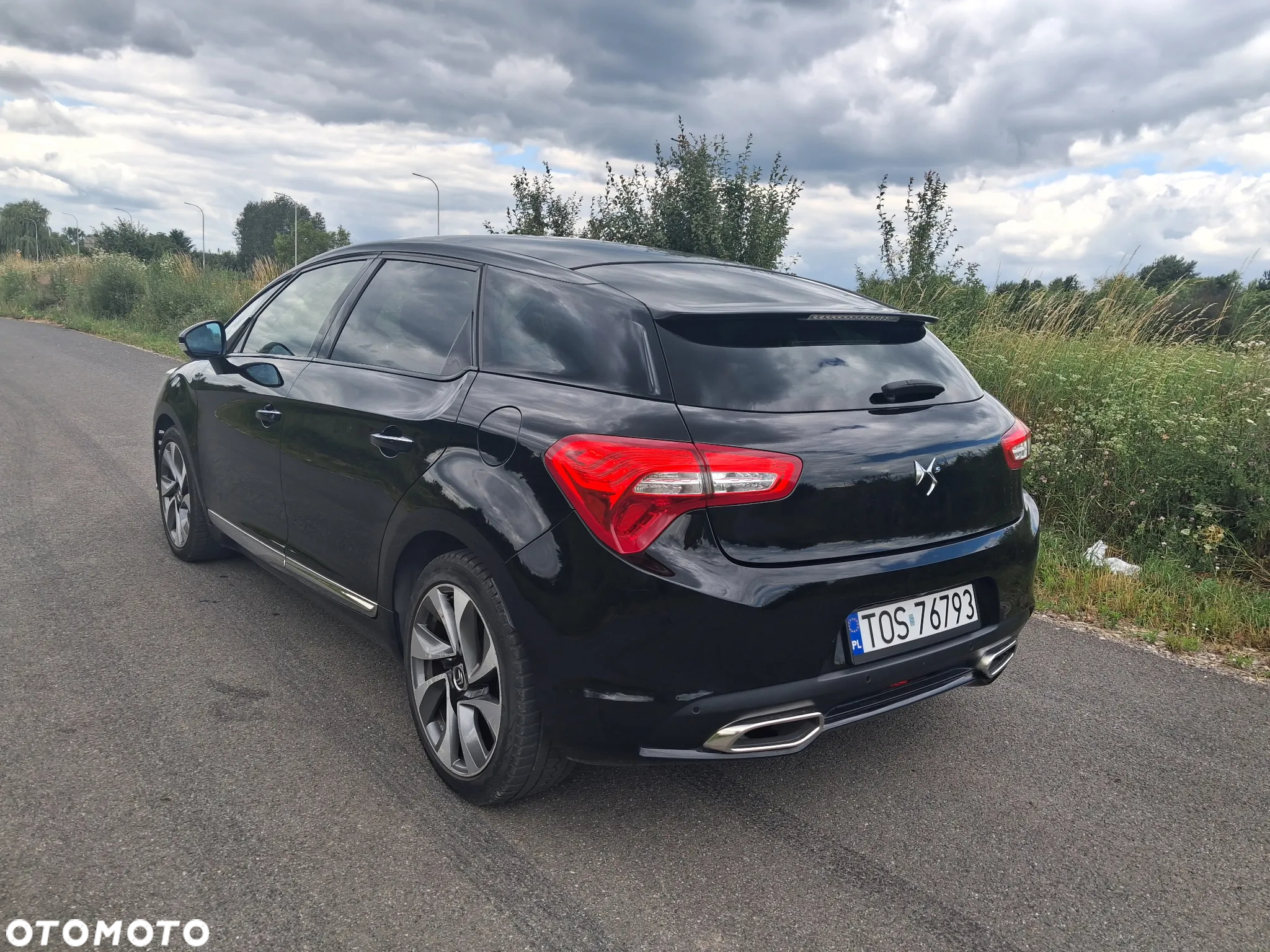 Citroën DS5 1.6 BlueHDi SoChic - 9