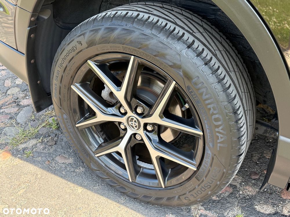 Toyota RAV4 Hybrid Style 4x2 - 7