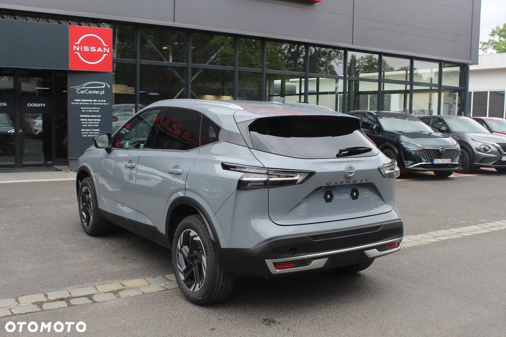 Nissan Qashqai 1.3 DIG-T MHEV N-Connecta Xtronic - 4
