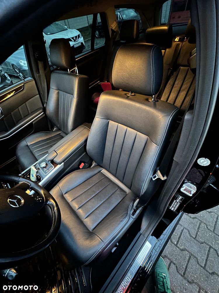 Mercedes-Benz Klasa E 350 CDI 4-Matic BlueEff - 16
