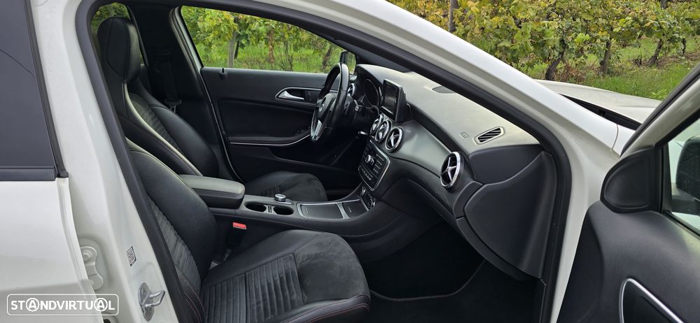 Mercedes-Benz GLA 220 CDI 7G-DCT AMG Line - 4