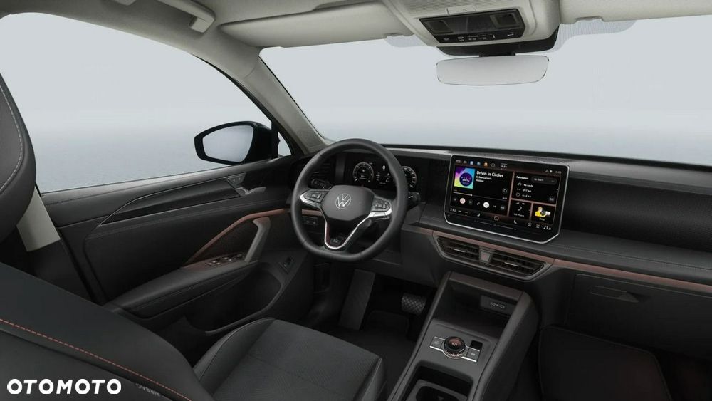 Volkswagen Tiguan - 13
