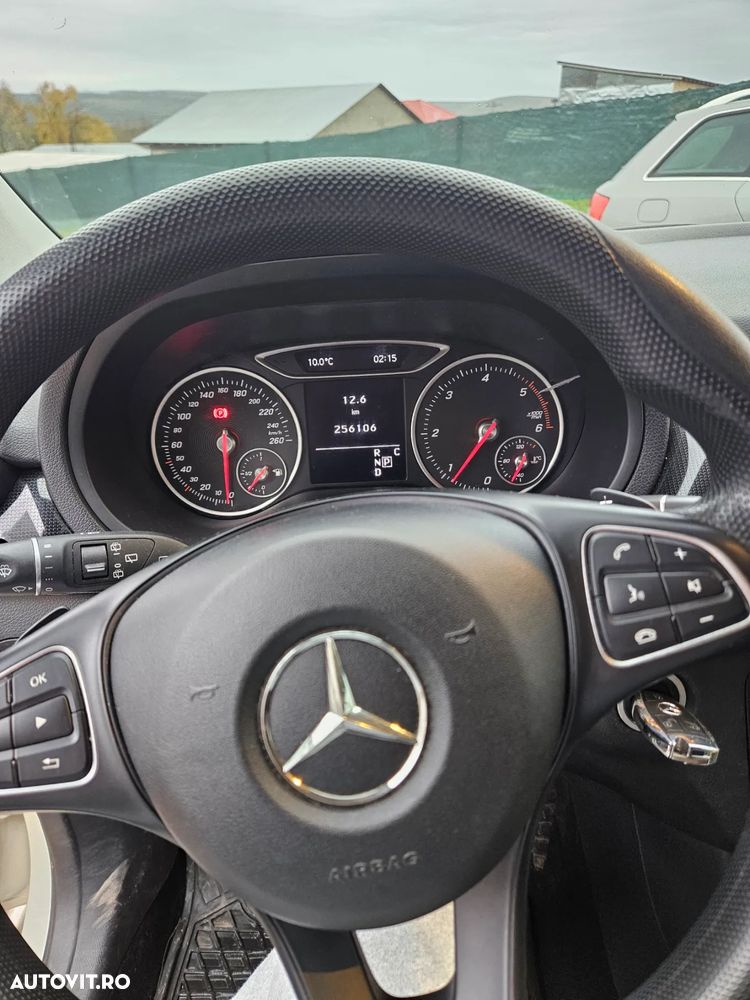 Mercedes-Benz B 220 (CDI) d 7G-DCT - 8