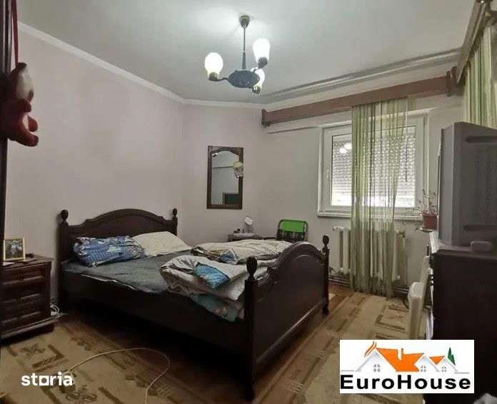 Apartament cu 3 camere de vanzre in Alba Iulia — fotografia 3