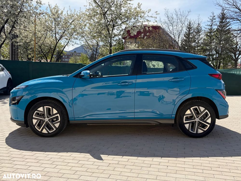 Hyundai KONA Select - 15