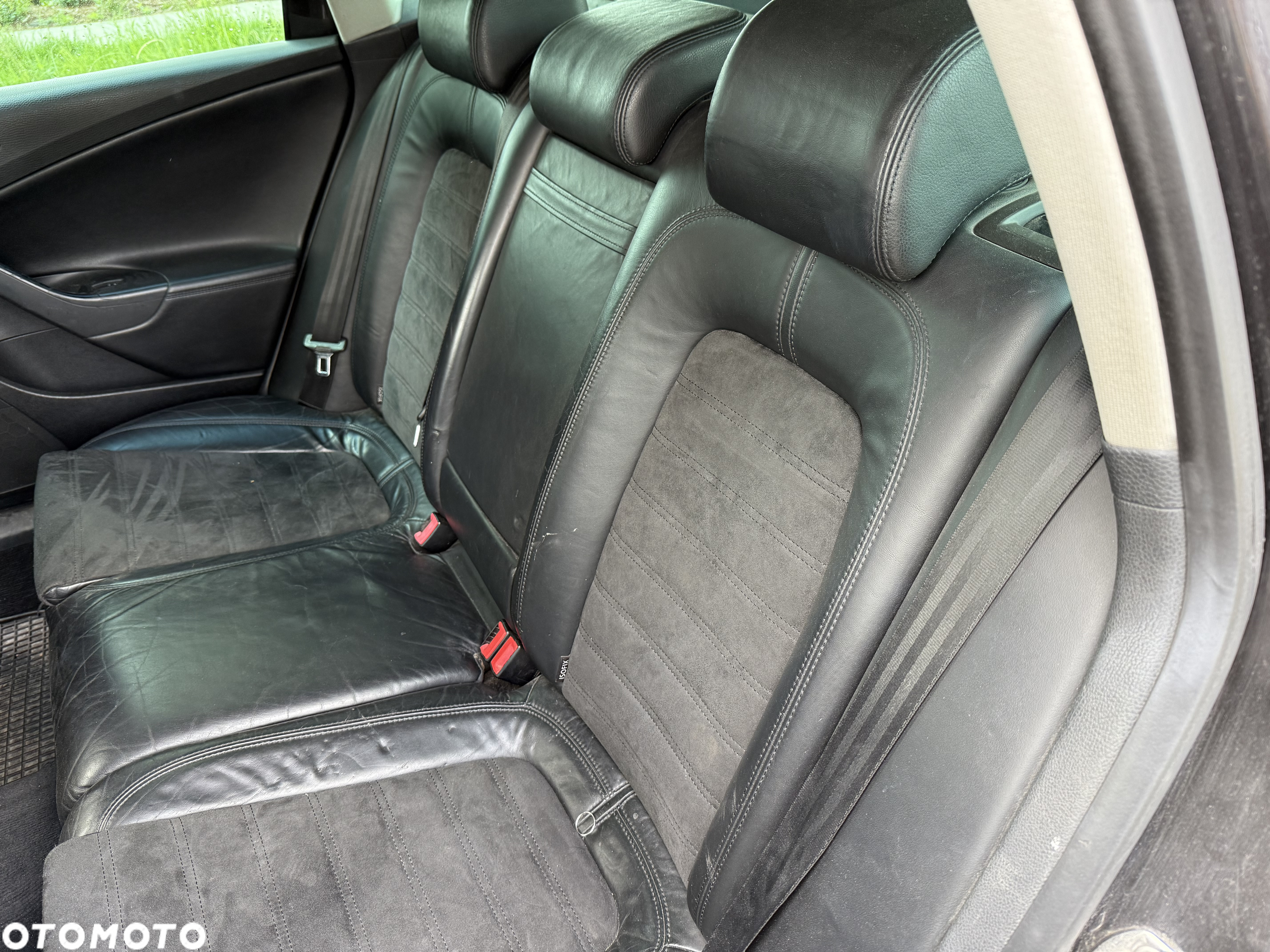 Volkswagen Passat - 14