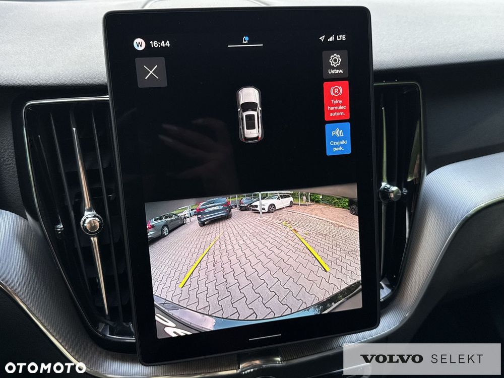 Volvo XC 60 - 28