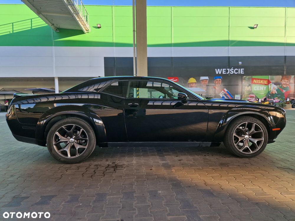 Dodge Challenger 3.6 SXT Plus - 6