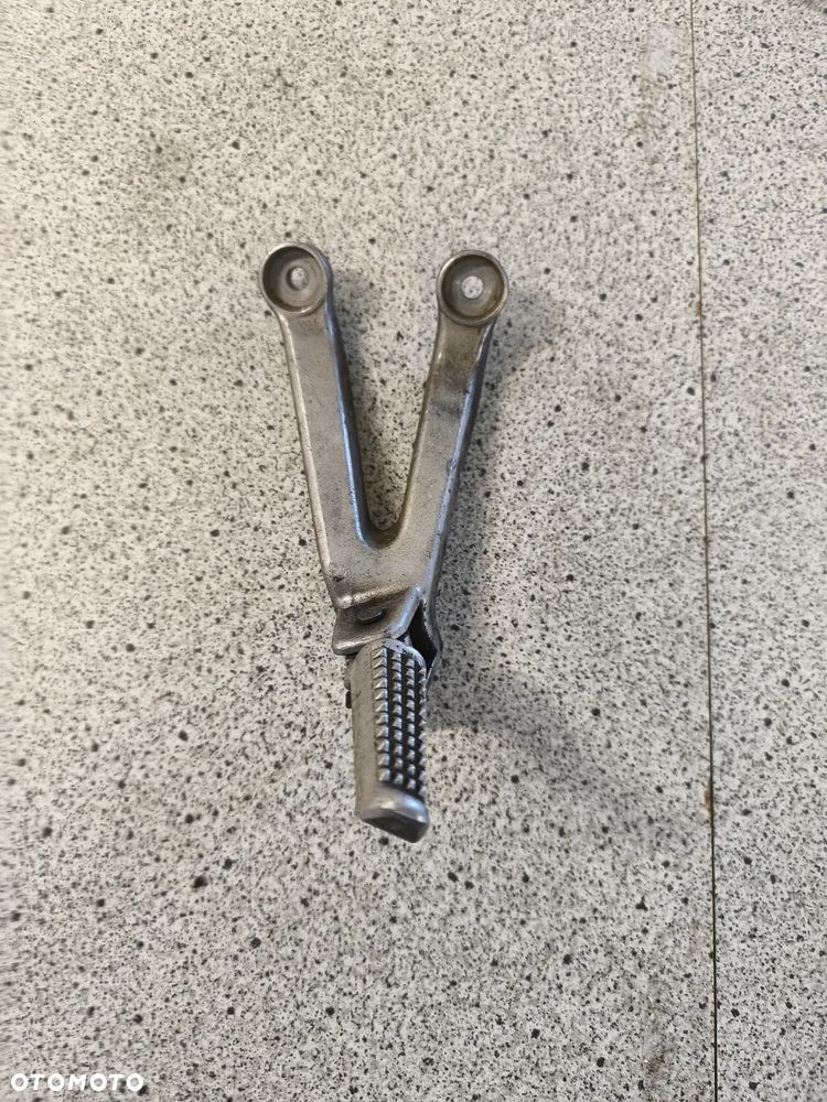 Set lewy tył, podnożek pasażera Honda CBR 900RR CBR900 RR CBR900RR CBR 900 RR - 1