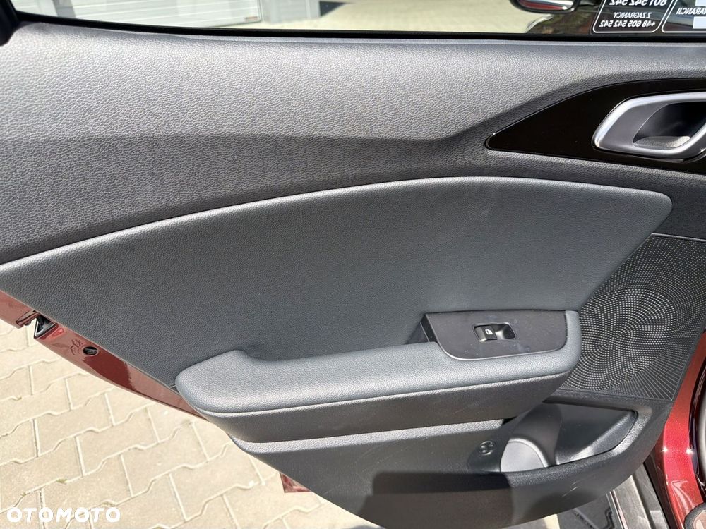Kia XCeed 1.6 T-GDI Business Line DCT - 16