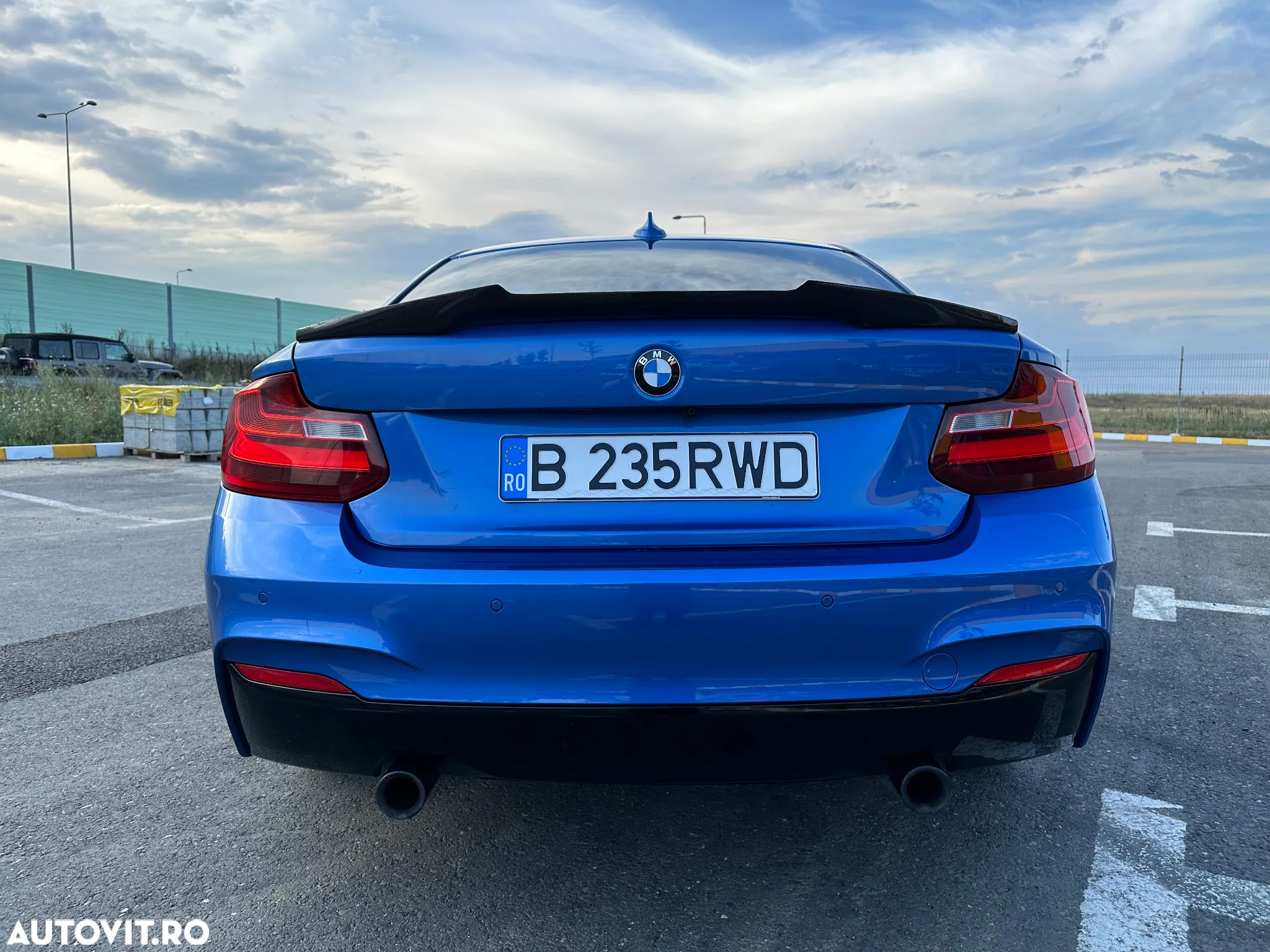BMW M2 M235i xDrive AT - 4