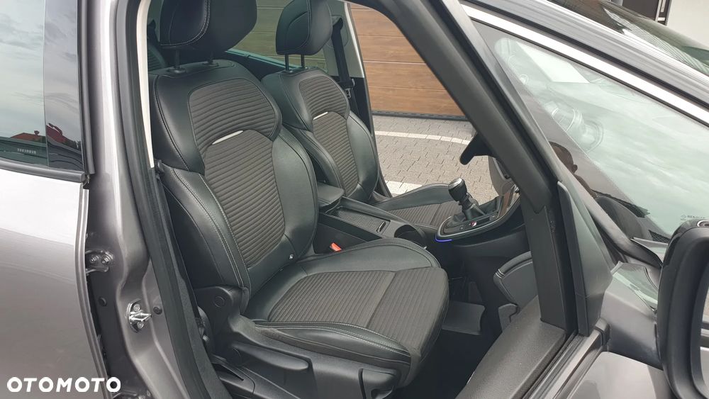 Renault Scenic ENERGY dCi 130 INITIALE PARIS - 23