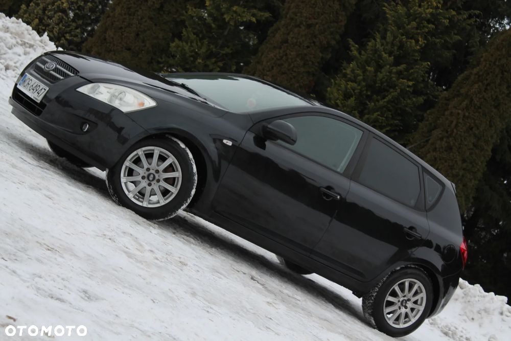 Kia Ceed 2.0 Optimum - 4