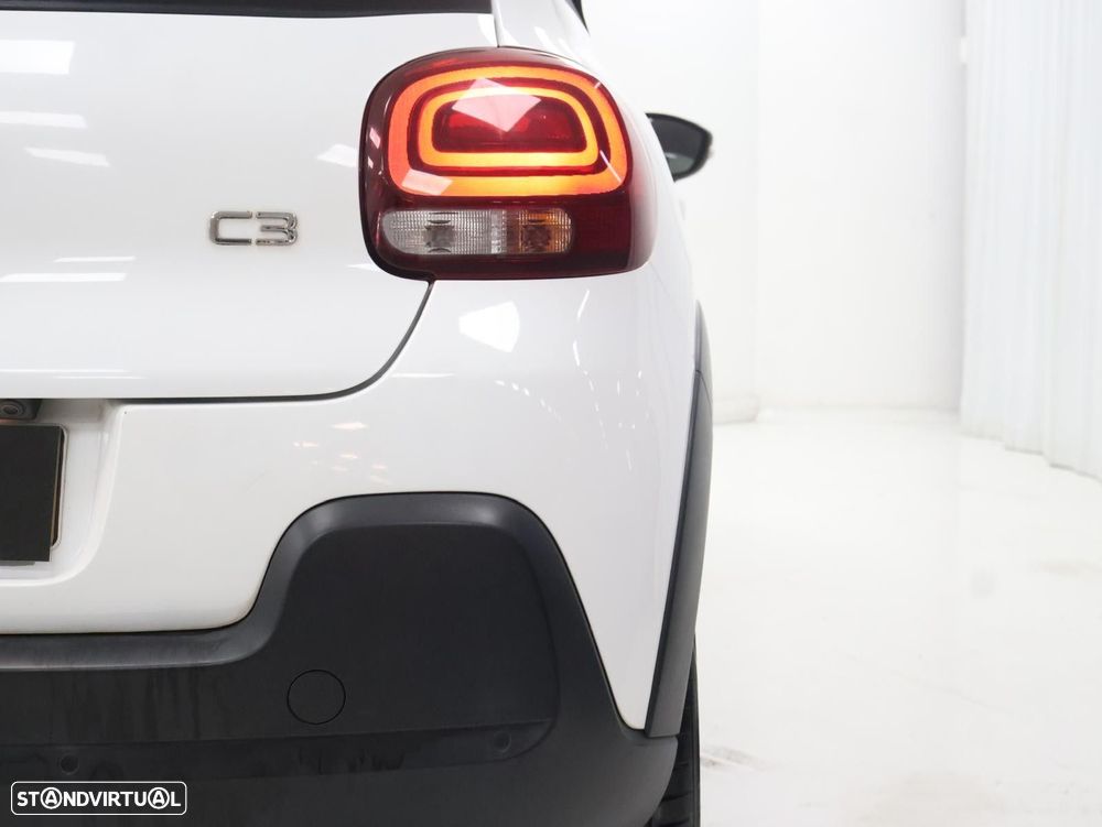 Citroën C3 1.2 PureTech Shine - 27