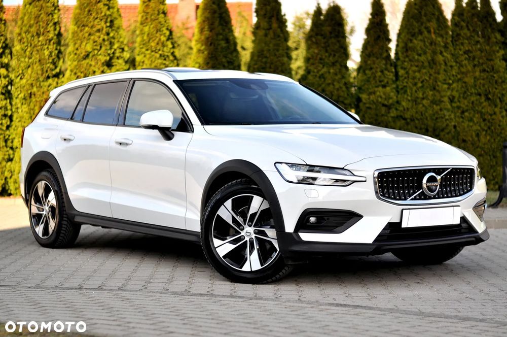 Volvo V60 Cross Country B4 D AWD Plus - 3