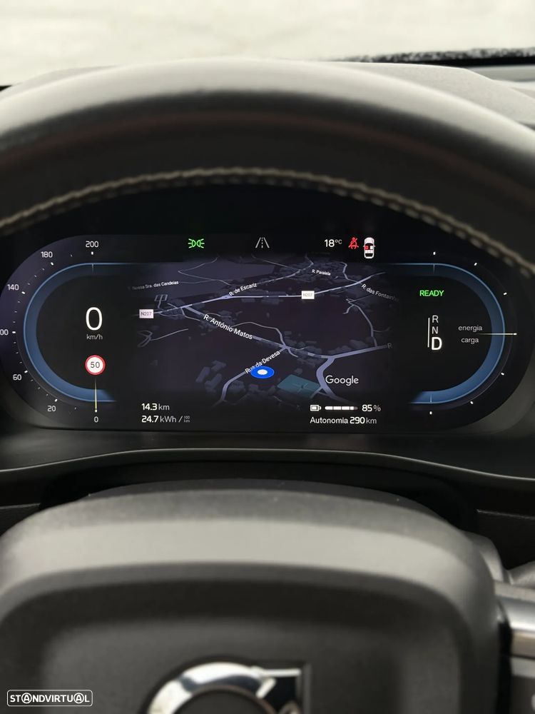 Volvo XC 40 Recharge 78 kWh Twin Motor Core — fotografia 10