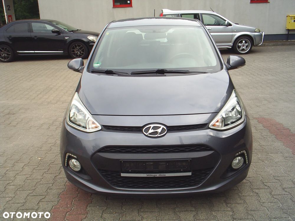 Hyundai i10 1.2 YES Silver - 3