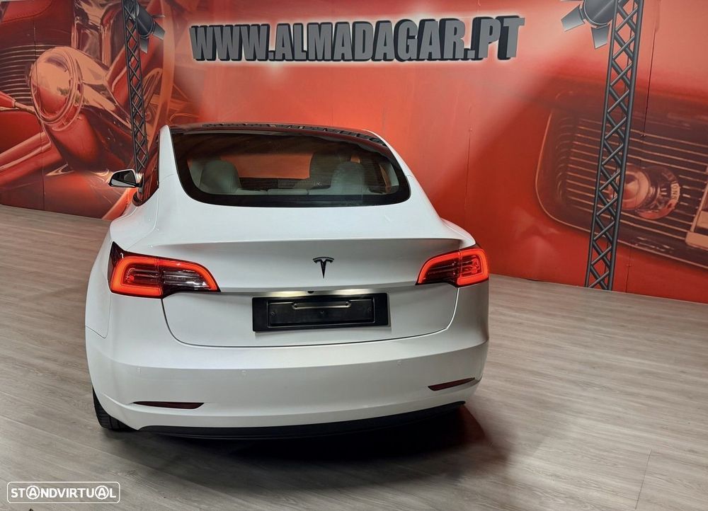 Tesla Model 3 Tração Traseira - 5