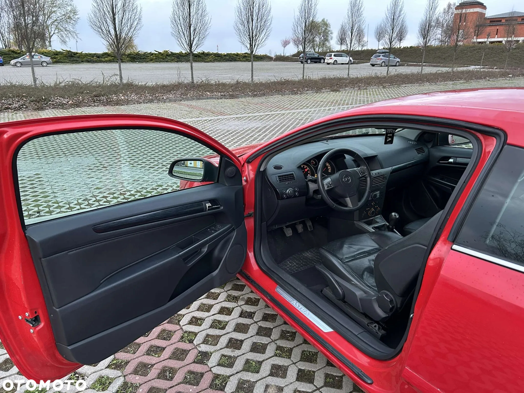Opel Astra GTC 1.8 Cosmo - 20