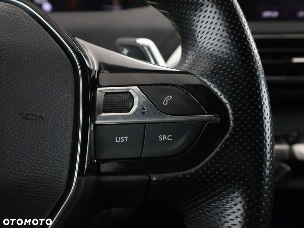 Peugeot 3008 PureTech 180 Stop & Start GPF EAT8 GT Pack - 32