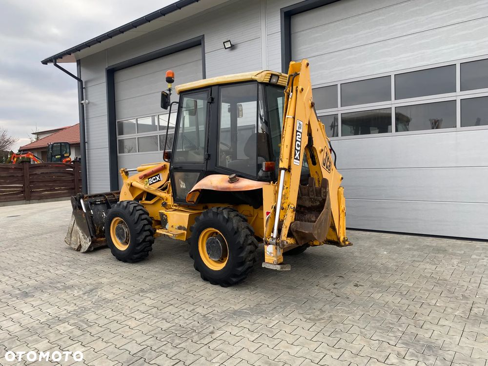 JCB 2cx Koparko-ładowarka - 3