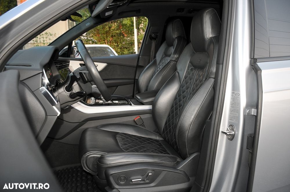 Audi Q7 3.0 50 TDI quattro Tiptronic S Line - 11