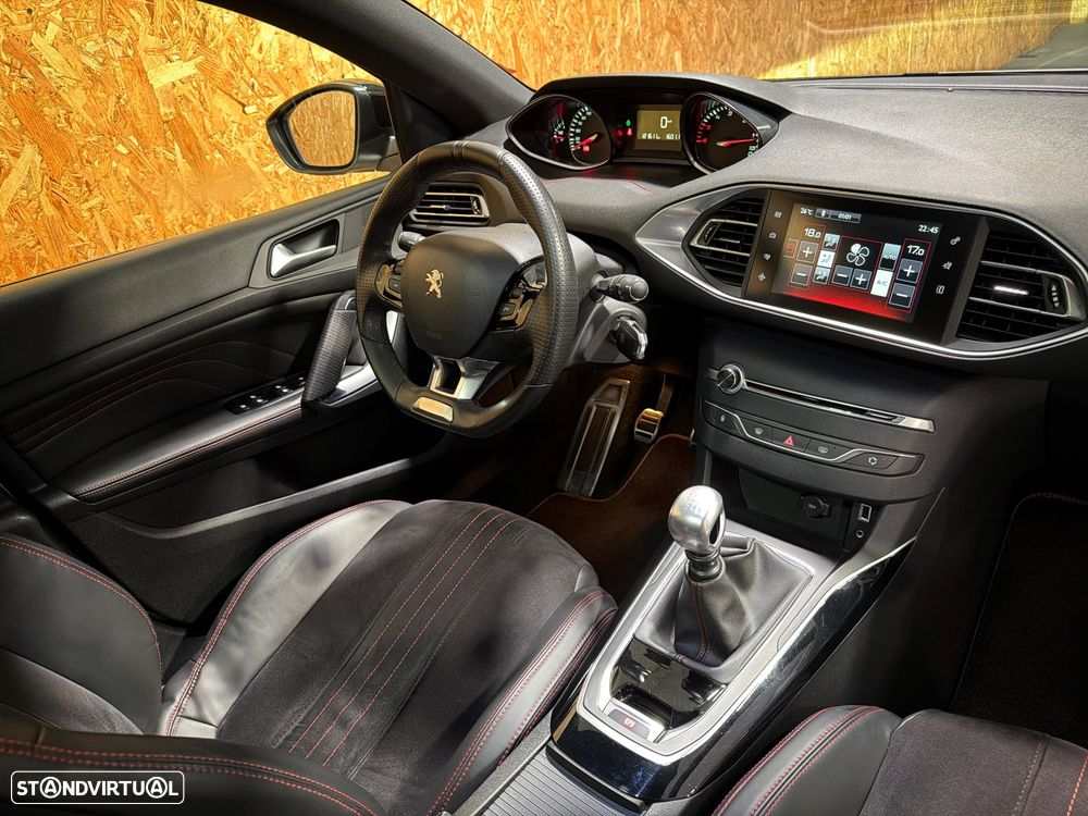 Peugeot 308 SW 1.6 BlueHDi GT Line - 24