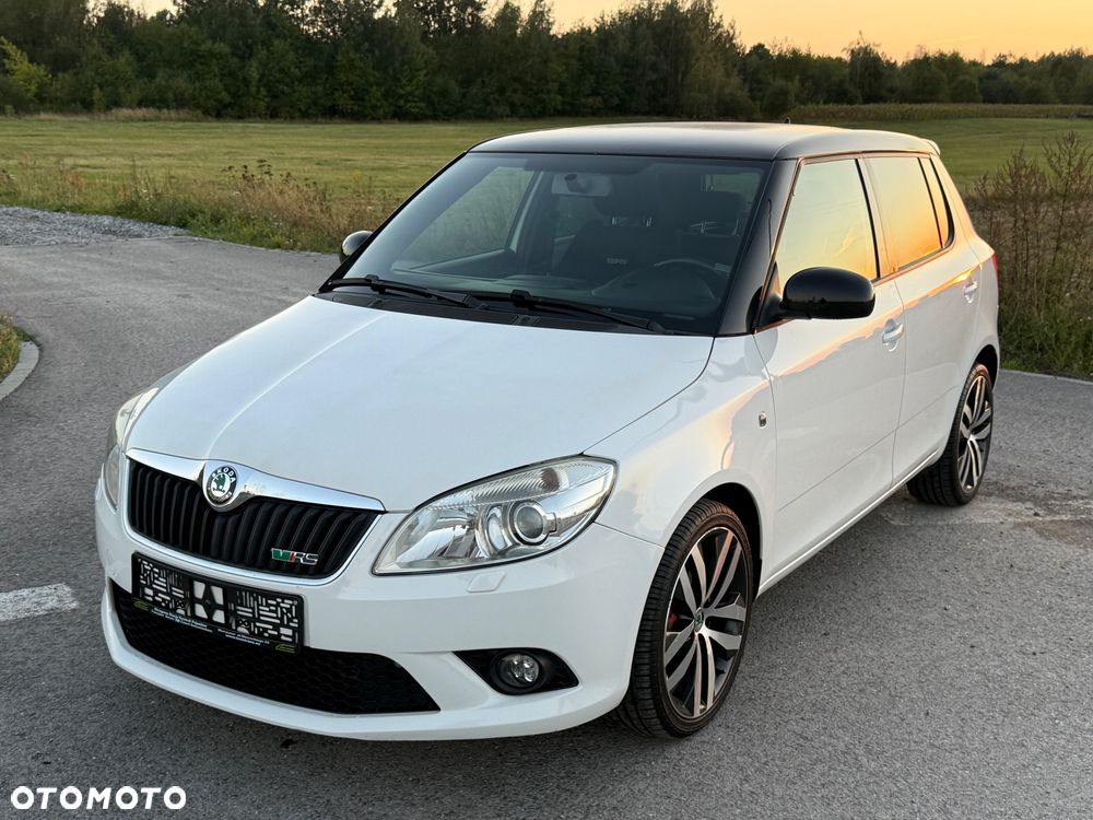 Skoda Fabia 1.4 TSI DSG RS - 1